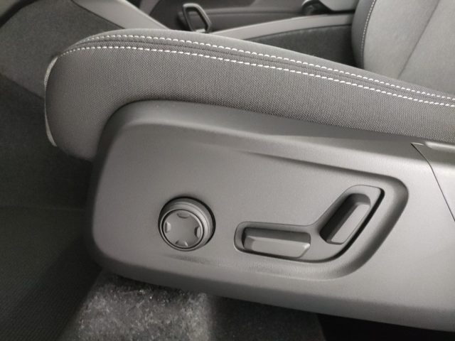 VOLVO XC40 usata, con MP3