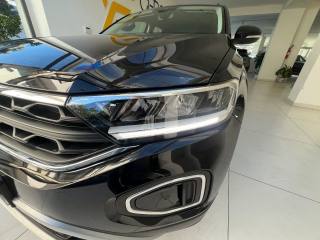 VOLKSWAGEN T-Roc usata, con Alzacristalli elettrici