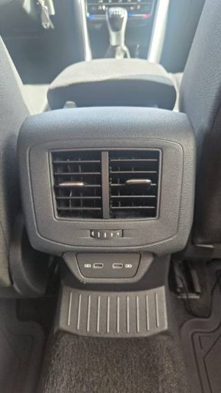 VOLKSWAGEN T-Roc usata, con Fari LED