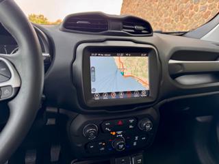 JEEP Renegade usata, con USB