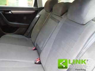 VOLKSWAGEN Passat usata, con Climatizzatore