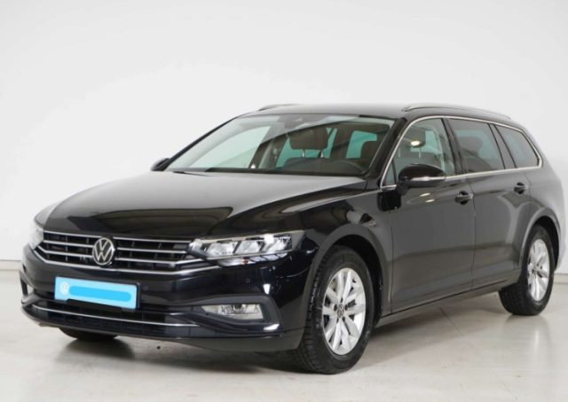 VOLKSWAGEN Passat Variant usata, con Airbag