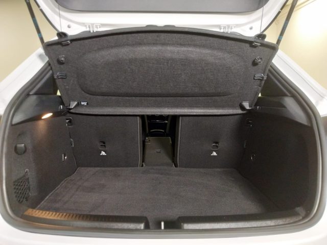 MERCEDES-BENZ A 180 usata, con Cronologia tagliandi