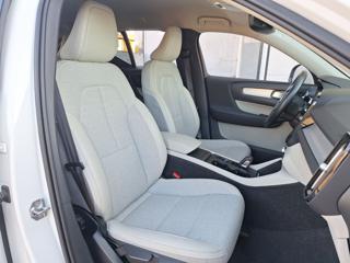 VOLVO XC40 usata, con Sedile posteriore sdoppiato