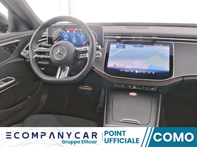 MERCEDES-BENZ E 220 usata, con Cerchi in lega