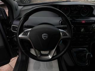 LANCIA Ypsilon usata, con Controllo automatico clima