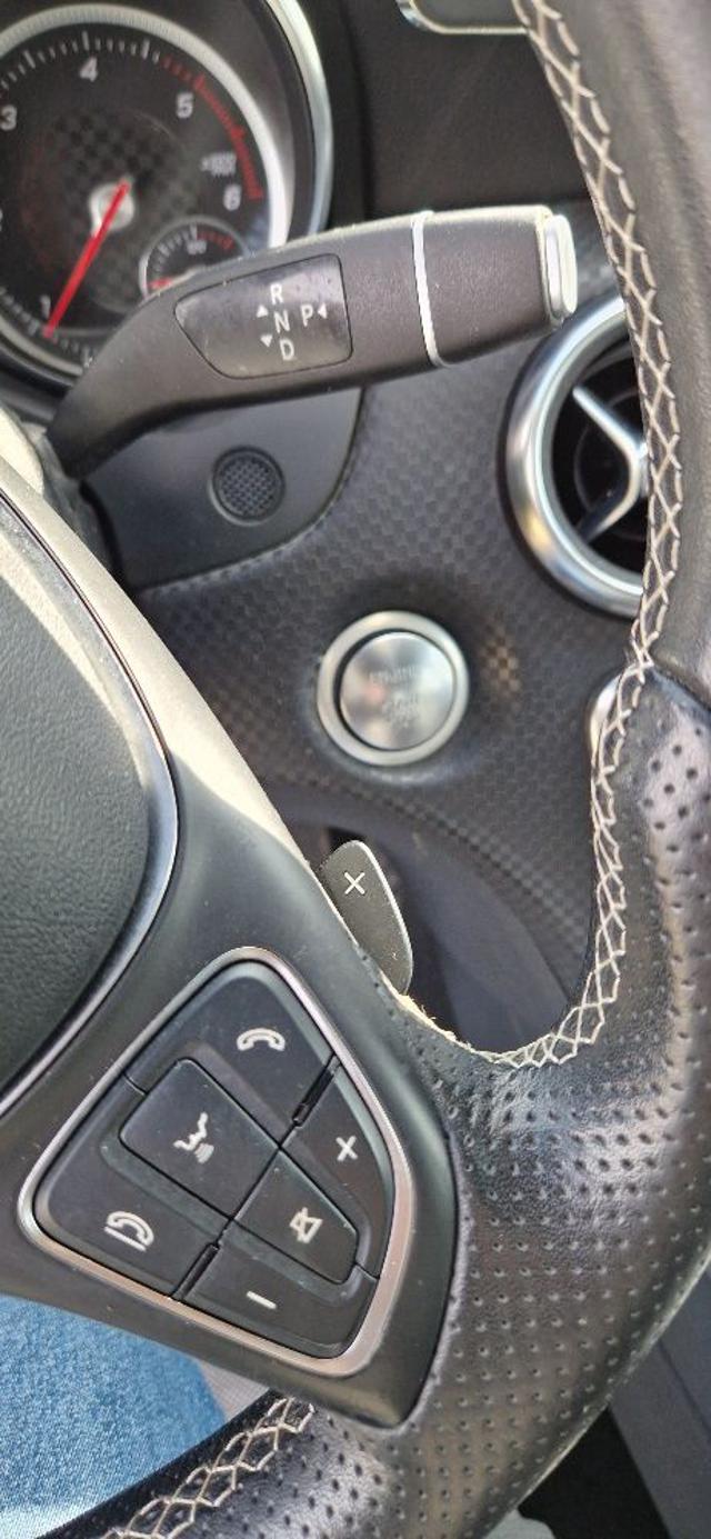 MERCEDES-BENZ A 180 usata, con Controllo automatico clima