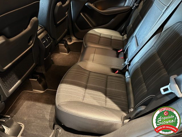 MERCEDES-BENZ B 220 usata, con Boardcomputer