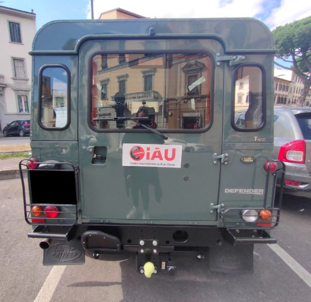 LAND ROVER Defender usata, con Servosterzo