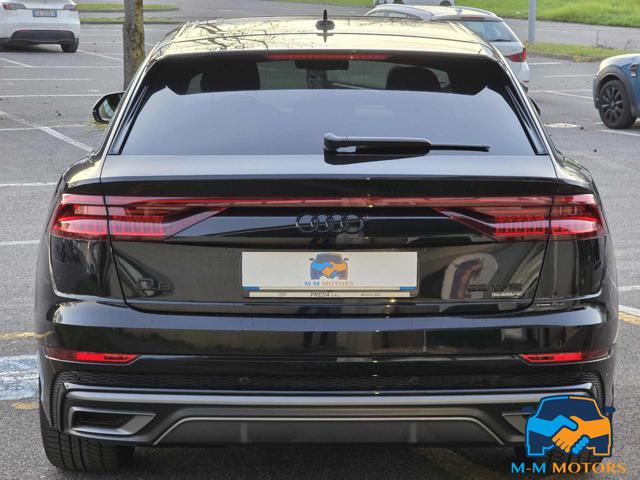 AUDI Q8 usata, con Boardcomputer