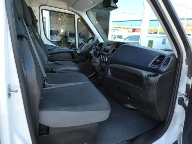 IVECO Daily usata, con Climatizzatore