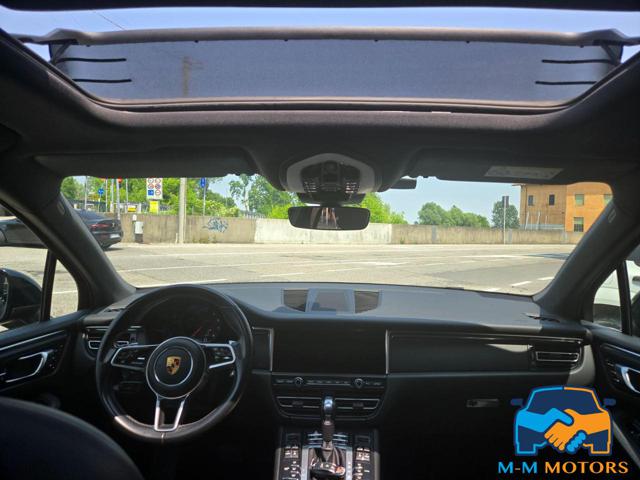 PORSCHE Macan usata 32