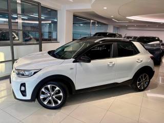 KIA Stonic usata, con Autoradio