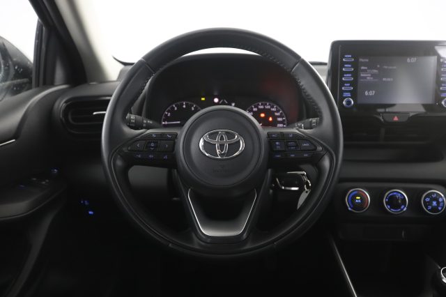 TOYOTA Yaris usata 5