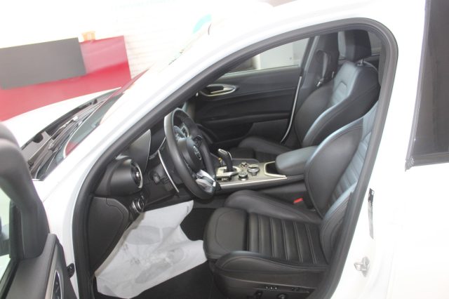 ALFA ROMEO Giulia usata, con Boardcomputer