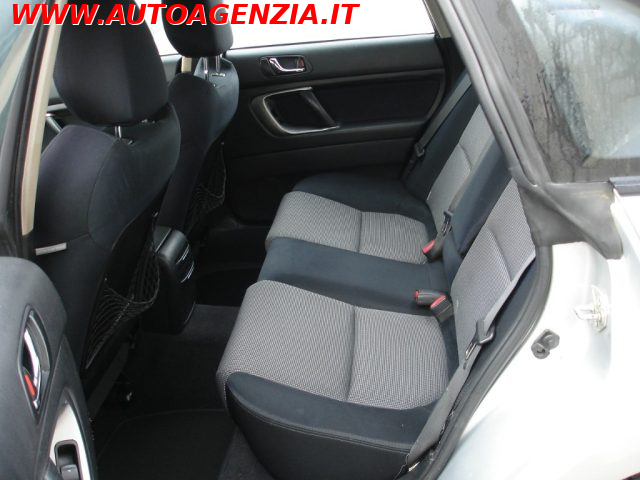 SUBARU Legacy usata 9