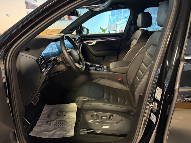 VOLKSWAGEN Touareg usata, con Airbag Passeggero