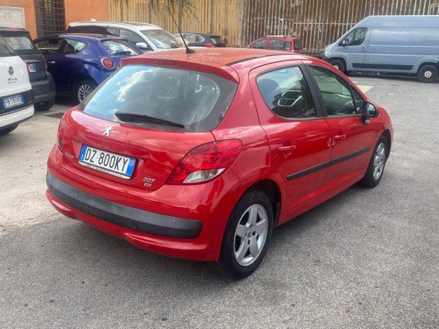 PEUGEOT 207 usata, con Autoradio