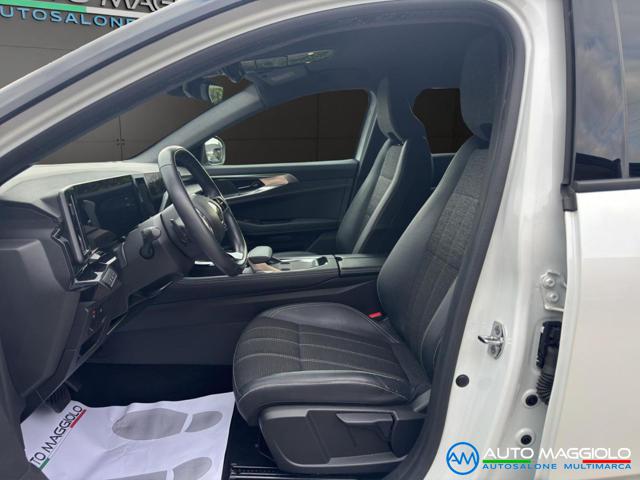 RENAULT Austral usata, con Controllo automatico clima