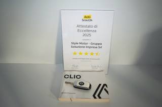 RENAULT Clio usata, con Bluetooth