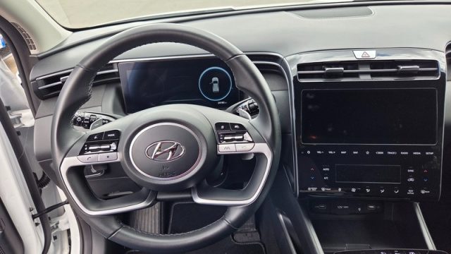 HYUNDAI Tucson usata, con Park Distance Control