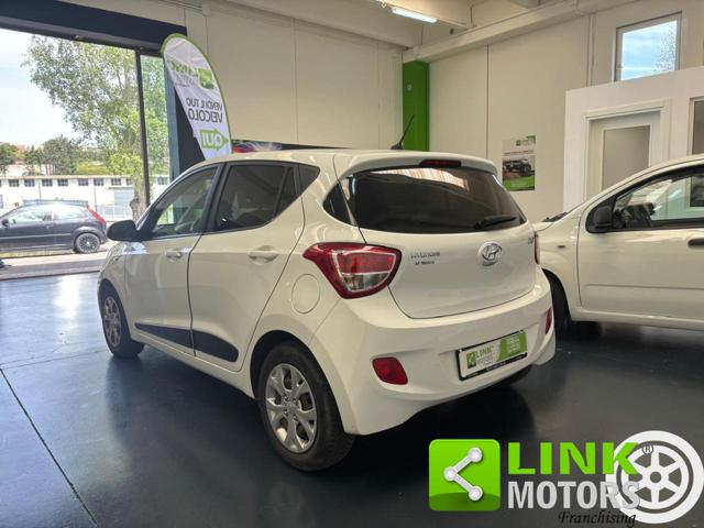 HYUNDAI i10 usata, con Airbag laterali