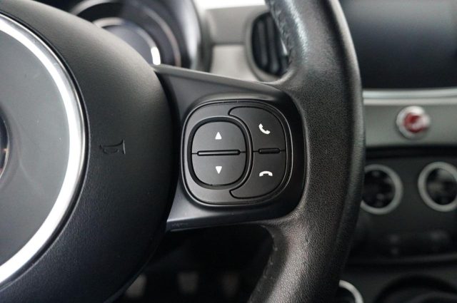 FIAT 500C usata, con Touch screen
