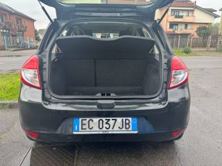 RENAULT Clio usata, con Controllo trazione