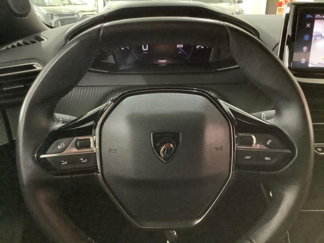 PEUGEOT 2008 usata, con Specchietti laterali elettrici
