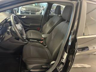 FORD Fiesta usata, con Cruise Control