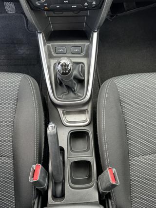 SUZUKI Vitara usata, con Controllo automatico clima