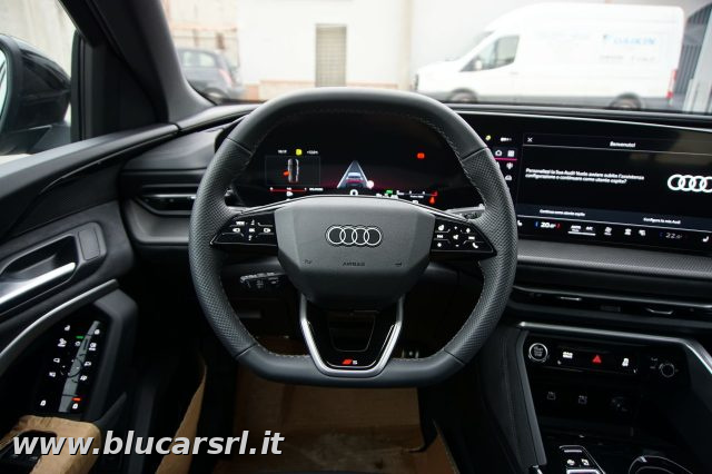 AUDI Q5 usata, con Sedile posteriore sdoppiato