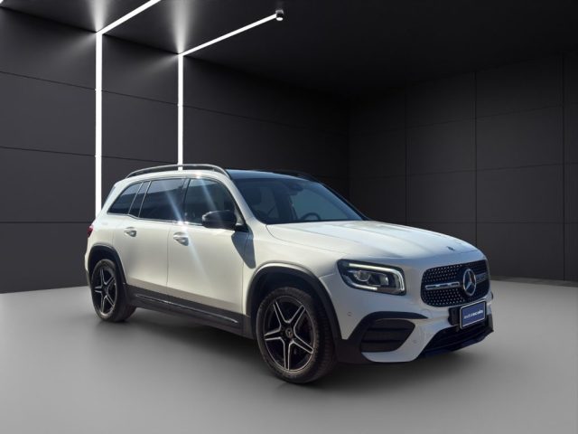 MERCEDES-BENZ GLB 200 usata, con Boardcomputer