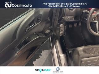 OPEL Meriva usata, con Volante in pelle