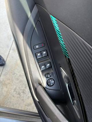 PEUGEOT 2008 usata, con Fendinebbia