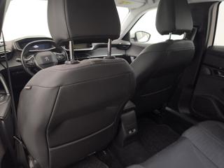 PEUGEOT 2008 usata, con Fari LED