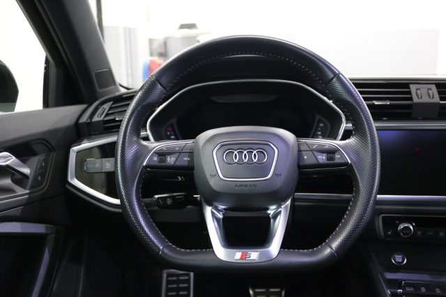 AUDI Q3 usata, con Specchietti laterali elettrici