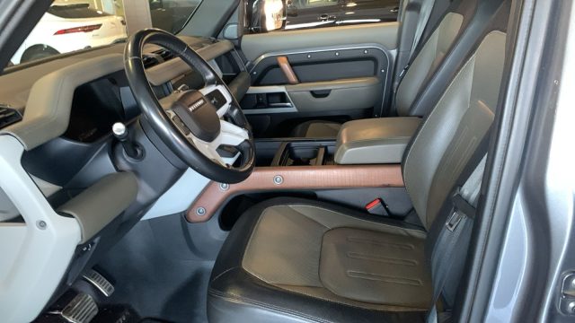 LAND ROVER Defender usata, con Alzacristalli elettrici