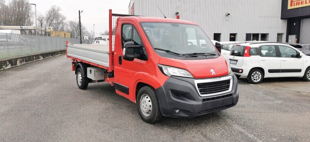PEUGEOT Boxer usata, con ABS
