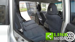 MITSUBISHI Pajero usata 16