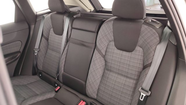 VOLVO XC60 usata 57