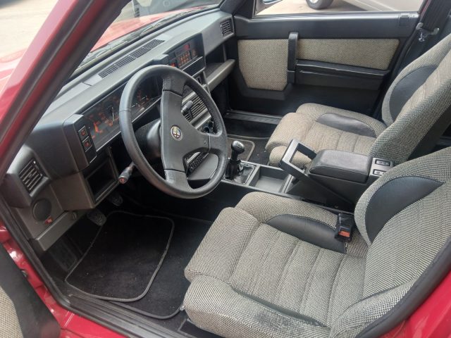 ALFA ROMEO 75 usata 5