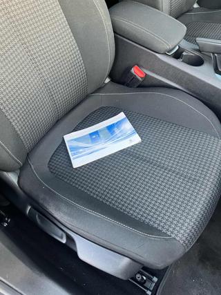 PEUGEOT 308 usata, con Park Distance Control