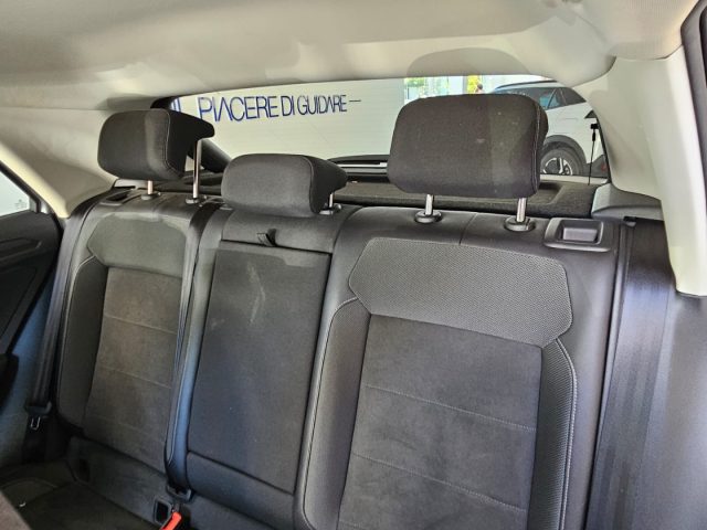 VOLKSWAGEN T-Roc usata, con Touch screen