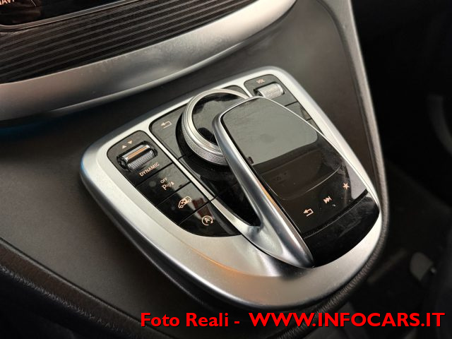 MERCEDES-BENZ V 250 usata, con Volante in pelle