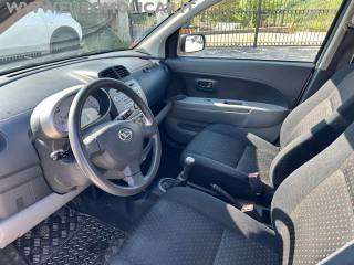 DAIHATSU Sirion usata 12