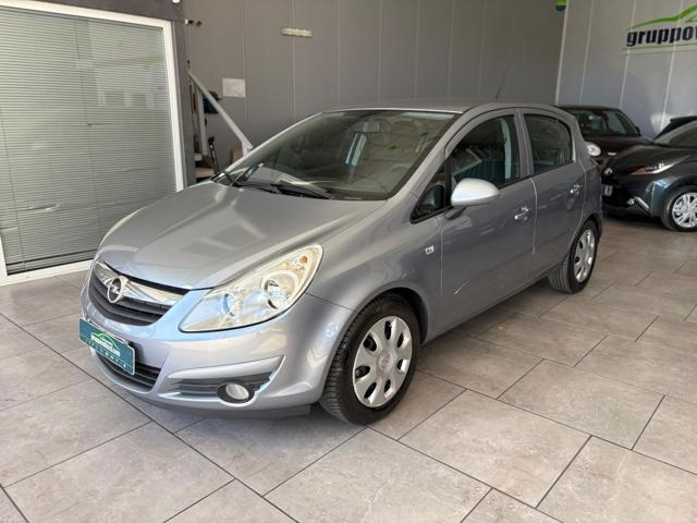 OPEL Corsa usata, con Airbag laterali