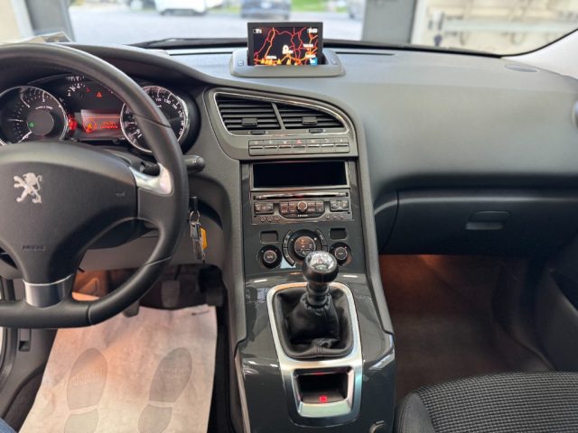 PEUGEOT 5008 usata, con Cronologia tagliandi