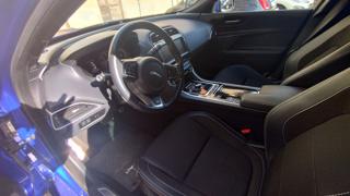 JAGUAR XE usata, con Regolazione elettrica sedili
