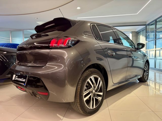 PEUGEOT 208 usata, con Autoradio